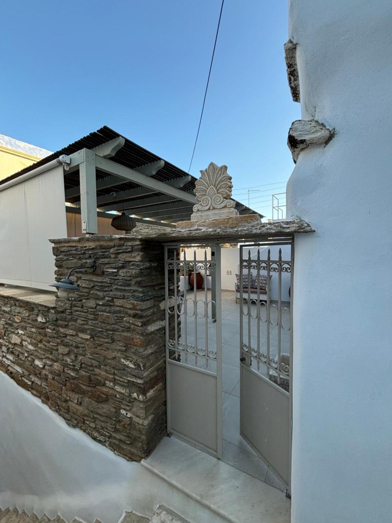 Serenity Living Platia, Tinos المظهر الخارجي الصورة